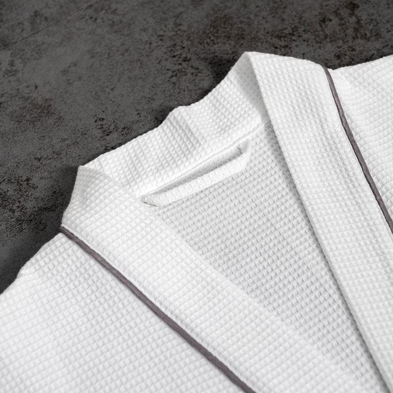 روب حمام فندقي قطني 100% من قماش الوافل الصغير بياقة كيمونو روب حمام فندقي قطني 100% من قماش الوافل الصغير بياقة كيمونو