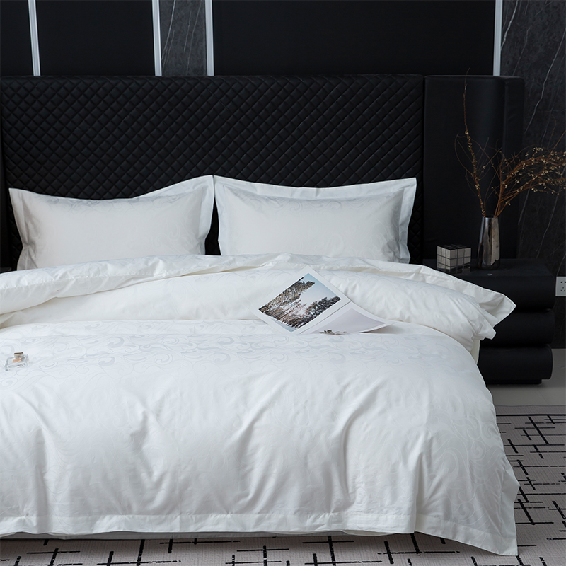 طقم بياضات سرير فندقي جديد من القطن الخالص الساتان الأبيض بنقشة الجاكار طقم بياضات سرير فندقي جديد من القطن الخالص الساتان الأبيض بنقشة الجاكار