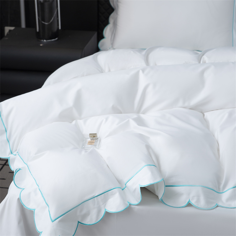 طقم مفروشات ساتان بتصميم تطريز جديد 400TC طقم مفروشات ساتان بتصميم تطريز جديد 400TC