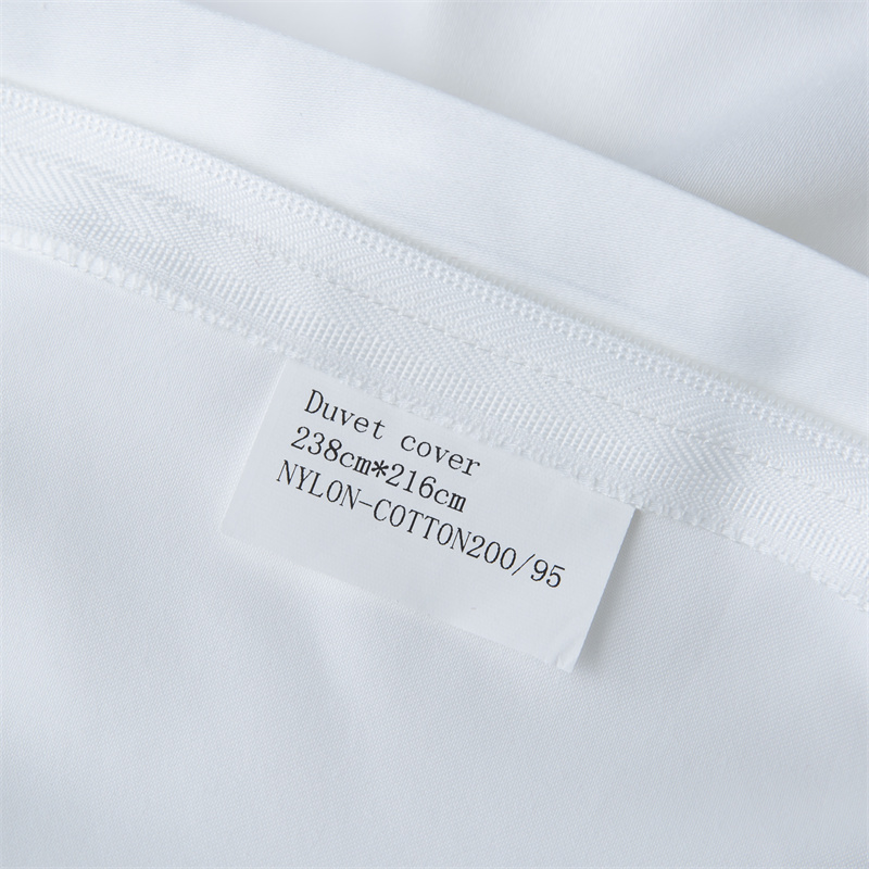 طقم مفروشات ساتان فاخر بتصميم تطريز رائع 350 خيط طقم مفروشات ساتان فاخر بتصميم تطريز رائع 350 خيط