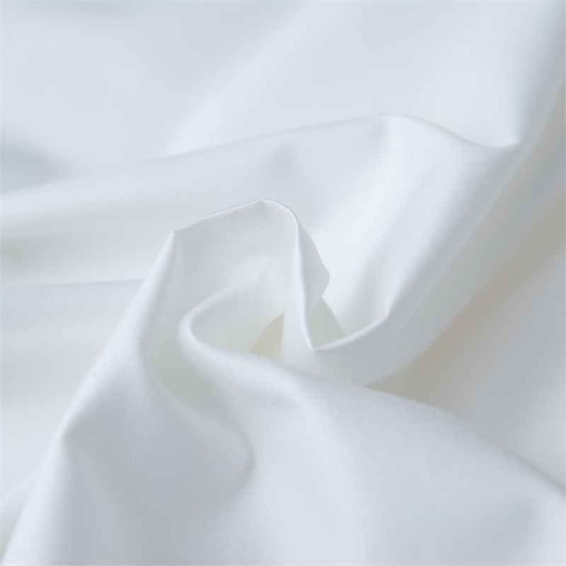 طقم مفروشات ساتان فاخر بتصميم تطريز رائع 350 خيط طقم مفروشات ساتان فاخر بتصميم تطريز رائع 350 خيط