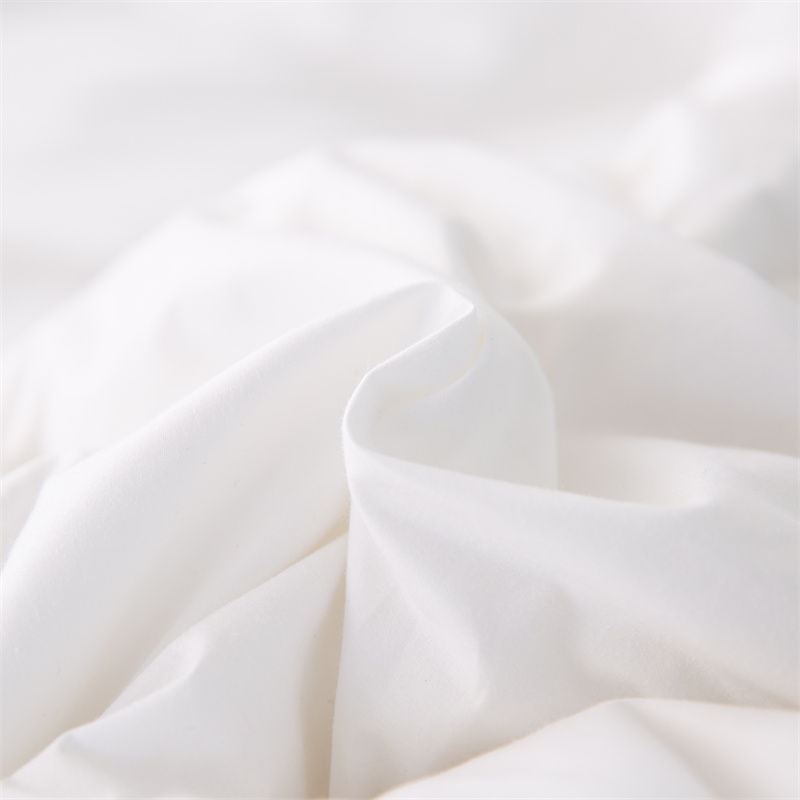 واقي مرتبة مزدوج الطبقات بحشوة الألياف الدقيقة مع سحاب واقي مرتبة مزدوج الطبقات بحشوة الألياف الدقيقة مع سحاب