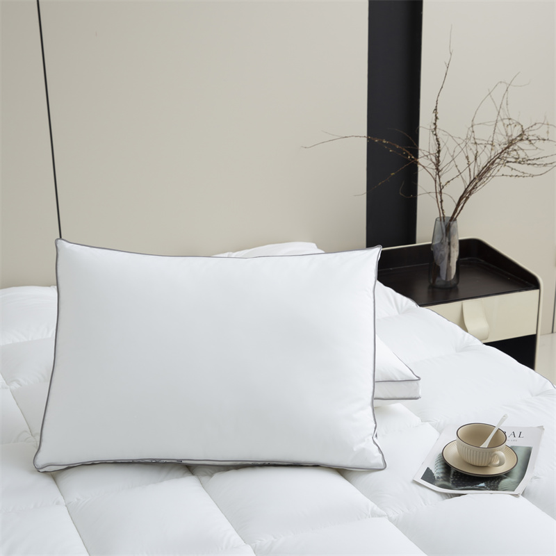 واقي مرتبة بحشوة ألياف دقيقة وطباعة شعار مخصصة وقماش مقاوم للزغب 40s مع حواف واقي مرتبة بحشوة ألياف دقيقة وطباعة شعار مخصصة وقماش مقاوم للزغب 40s مع حواف