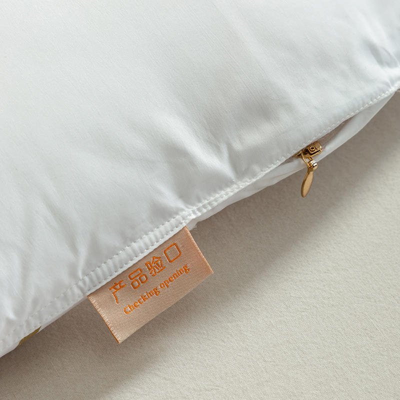 لحاف بريش الإوز مع غطاء قطني 100% للفنادق الفاخرة لحاف بريش الإوز مع غطاء قطني 100% للفنادق الفاخرة