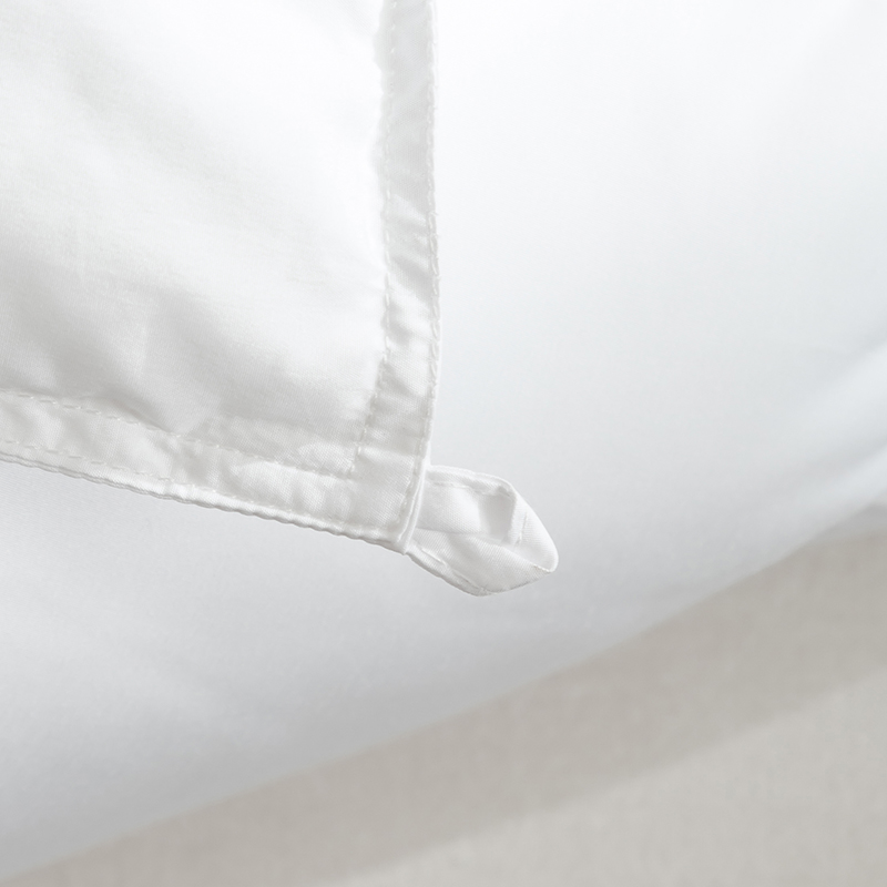 لحاف بريش الإوز مع غطاء قطني 100% للفنادق الفاخرة لحاف بريش الإوز مع غطاء قطني 100% للفنادق الفاخرة